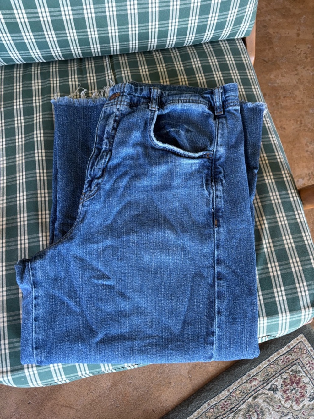 ANTHROPOLOGIE PILCRO Cropped Jeans, Frayed Bottoms, 30